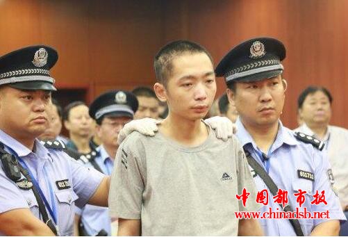 赵泽伟一审判死刑:曾致9名中学生死亡 回顾案件经过